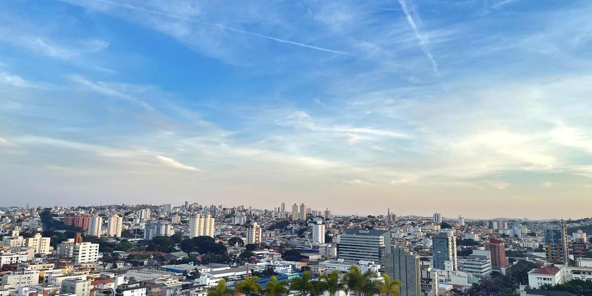 Belo Horizonte apresenta domingo de sol e previsão de chuvas à tarde na semana que antecede o segundo turno das eleições