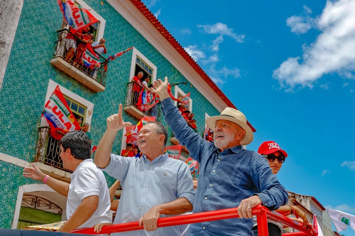 Lula afirma que deseja realizar um mandato “histórico” se for reeleito e anuncia propostas para ampliar programas sociais