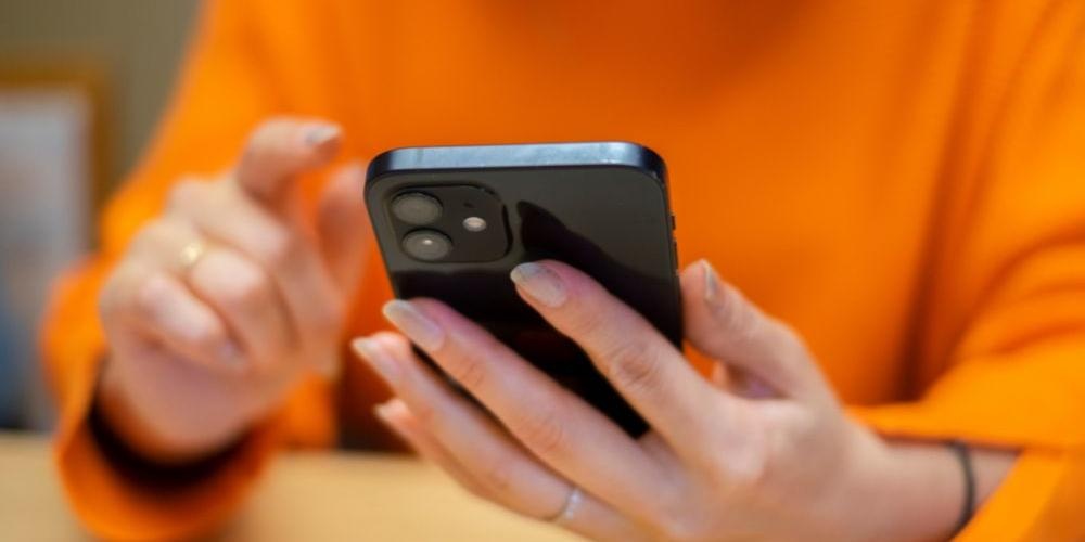 Justiça determina indenização de R$ 10 mil por invasão de conta de profissional no TikTok e exige devolução do perfil