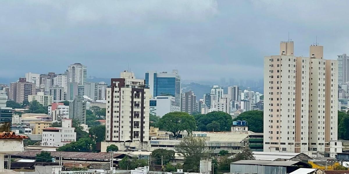 Belo Horizonte apresenta previsão de máxima de 28°C e possibilidade de chuva com trovoadas nesta quinta-feira